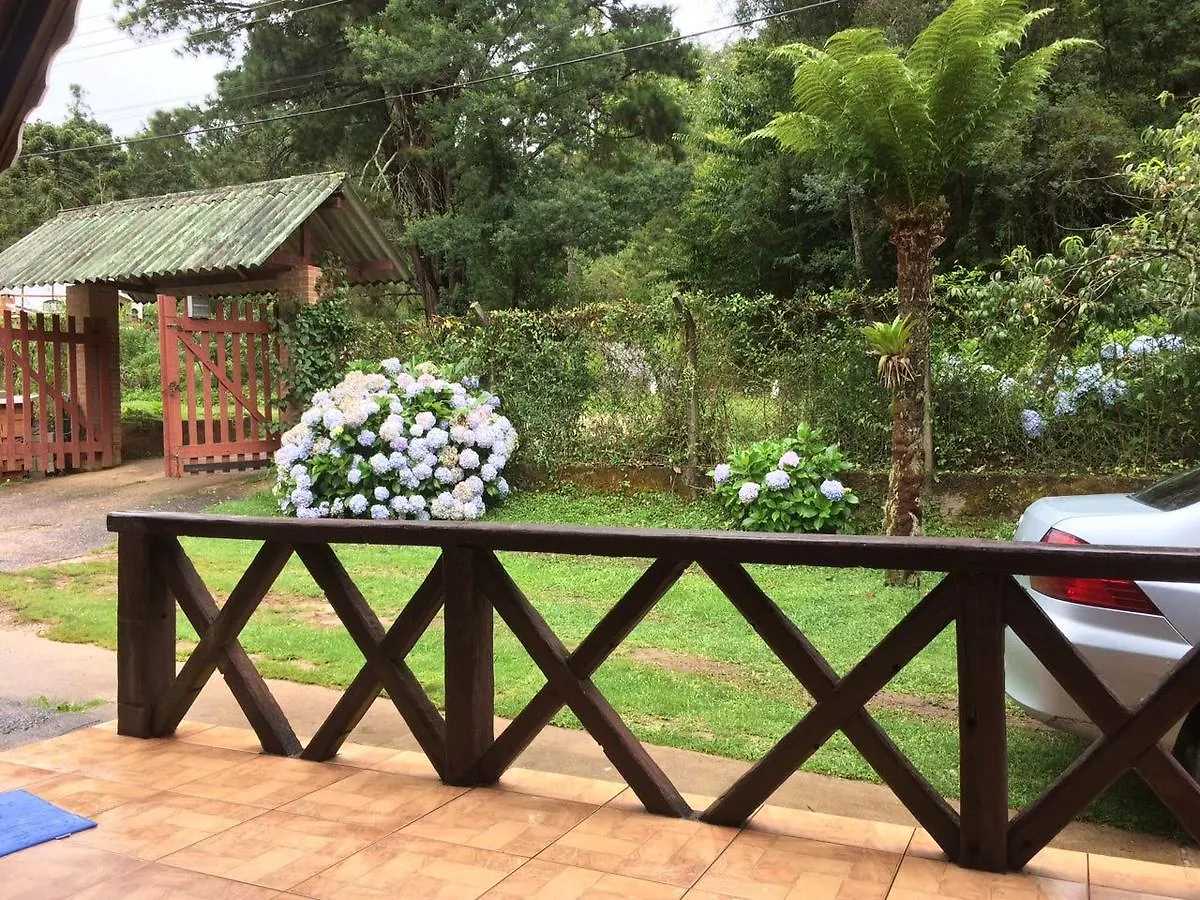 Chale Do Vale Encantado Hotel Campos do Jordao Brazil
