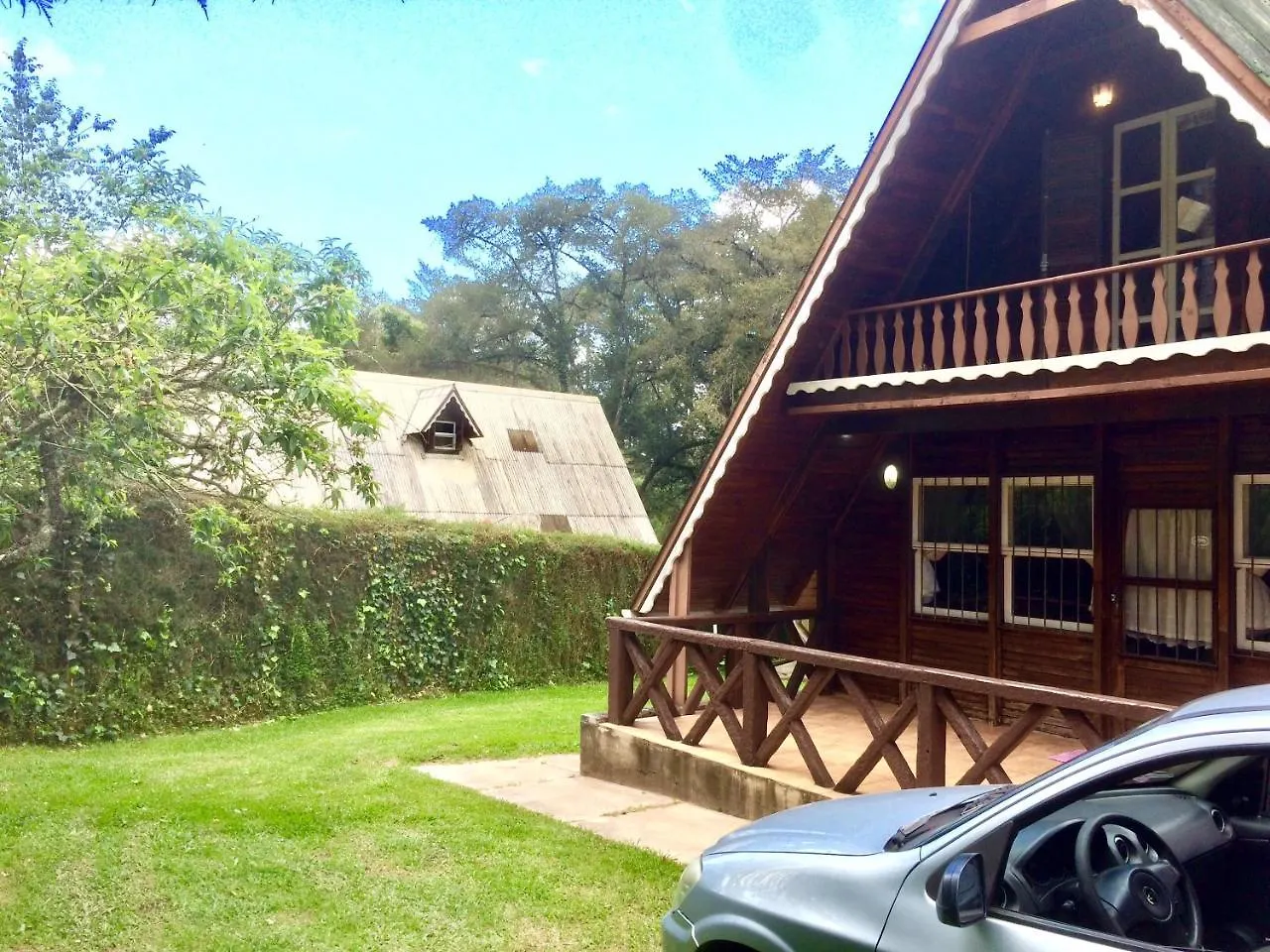 Lodge Chale Do Vale Encantado Hotel Campos do Jordao Brazil