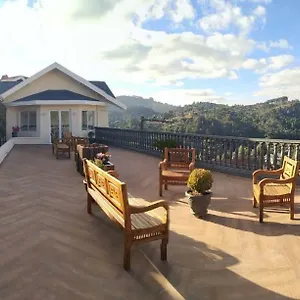 3* Pensión Refúgio Rosas